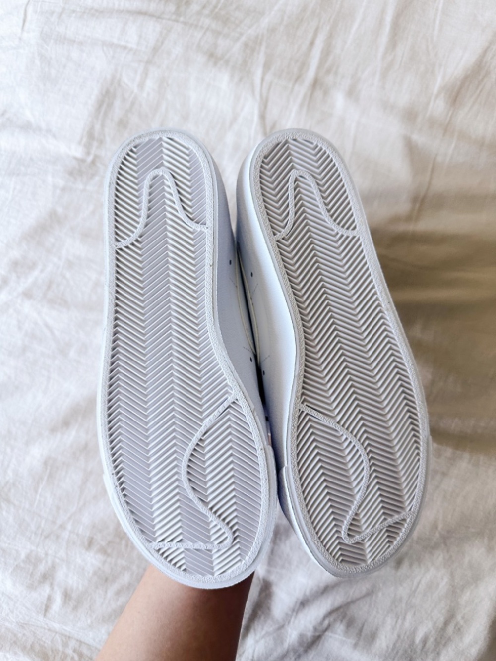 Nike Blazers - Picture 3 of 5
